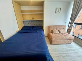 Hermoso Apartaestudio NUEVO cerca a embajada USA y Corferias
